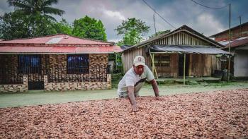 Entregan 18 proyectos productivos a 35.495 familias campesinas en diez departamentos