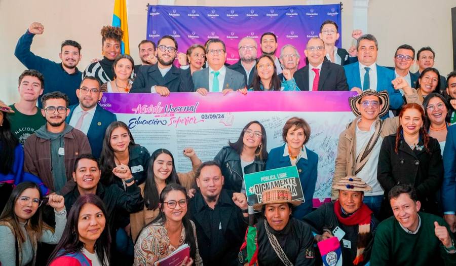 Gobierno radica en el Congreso el proyecto de ley del ‘Gran Acuerdo Nacional por la Educaci&oacute;n Superior’