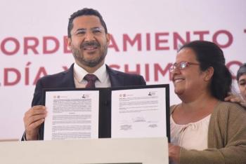 Firman convenio de ordenamiento territorial en Xochimilco