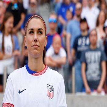 La estrella del f&uacute;tbol estadounidense Alex Morgan anuncia su retiro