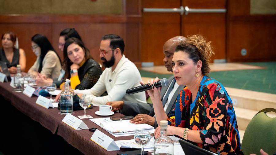 Instalan ‘Mesa de Transici&oacute;n Energ&eacute;tica Justa’ para movilizar a cooperantes internacionales hacia las energ&iacute;as limpias