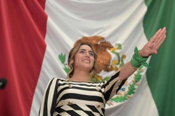 Toma protesta Zaira Cedillo como diputada de Ecatepec