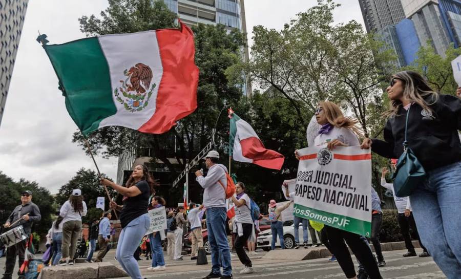 Senadores de oposición denuncian presiones por parte de fiscalías estatales en torno a la reforma judicial