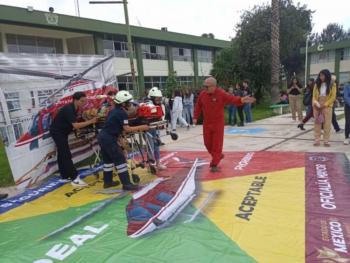 Capacita Unidad de Rescate “Rel&aacute;mpagos” a estudiantes de la UAEMEX en programas de protecci&oacute;n civil