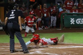 Diablos Rojos, a un paso del t&iacute;tulo tras tercera victoria ante Sultanes