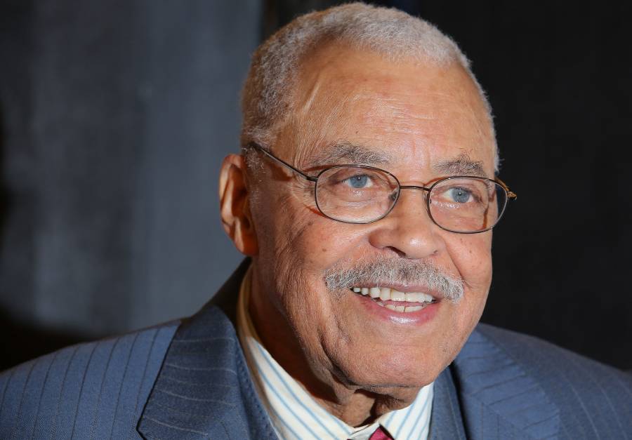Muere James Earl Jones, legendario actor que dio voz a Darth Vader