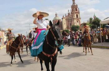 Soledad de Graciano S&aacute;nchez se prepara para el Desfile C&iacute;vico-Militar del 16 de septiembre