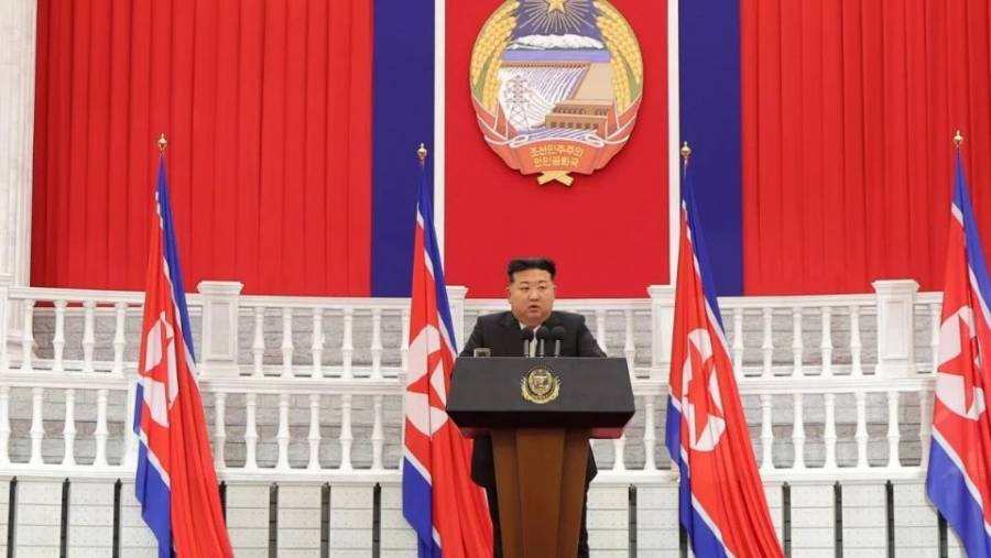 Kim Jong-un llama a perfeccionar el arsenal nuclear de Corea del Norte en medio de un tenso entorno regional