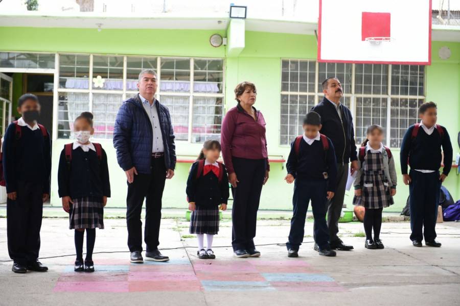 Exitoso regreso a clases en 22 escuelas de Chalco; Delfina G&oacute;mez anuncia segundo censo de bienestar para afectados