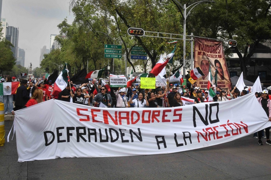 Manifestaciones frente al Senado marcan el inicio de la discusión sobre la Reforma Judicial