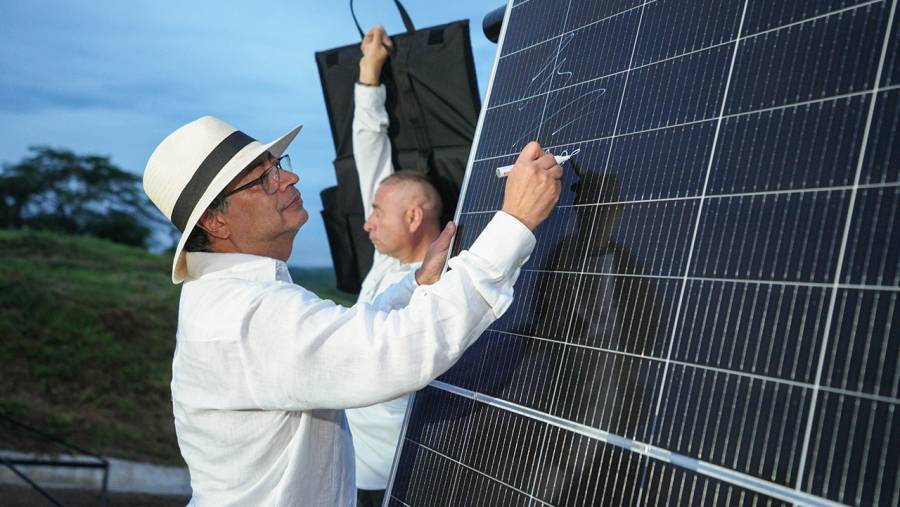 ISAGEN anuncia inversión de $24 mil millones para apoyar 14 proyectos de comunidades energéticas
