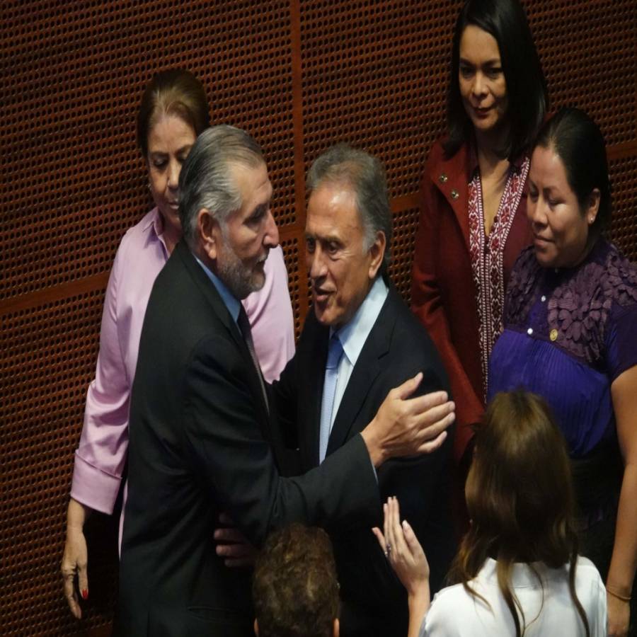 Miguel Ángel Yunes Linares toma protesta como senador
