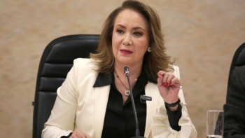 “Pi&ntilde;a debe asumir su responsabilidad hist&oacute;rica del caos que tiene sumido al Poder Judicial”: Esquivel