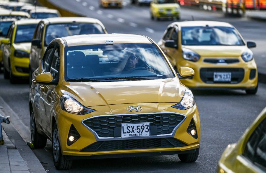 Taxistas convocan a paro nacional el 12 de septiembre por 