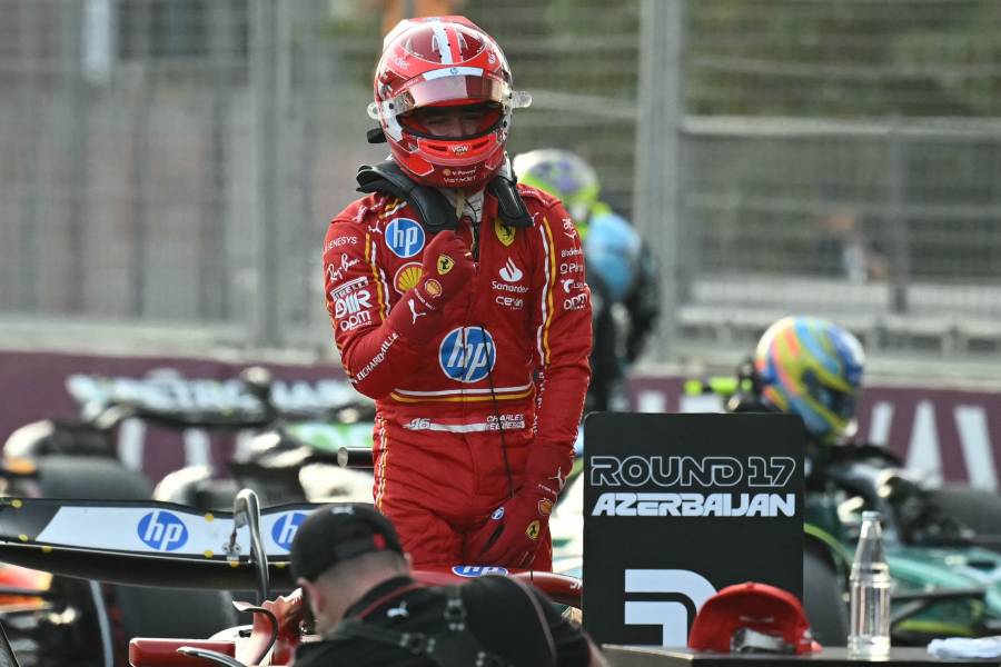 Leclerc firma otra pole en Azerbaiyán; Sainz y “Checo” Pérez al acecho en segunda línea