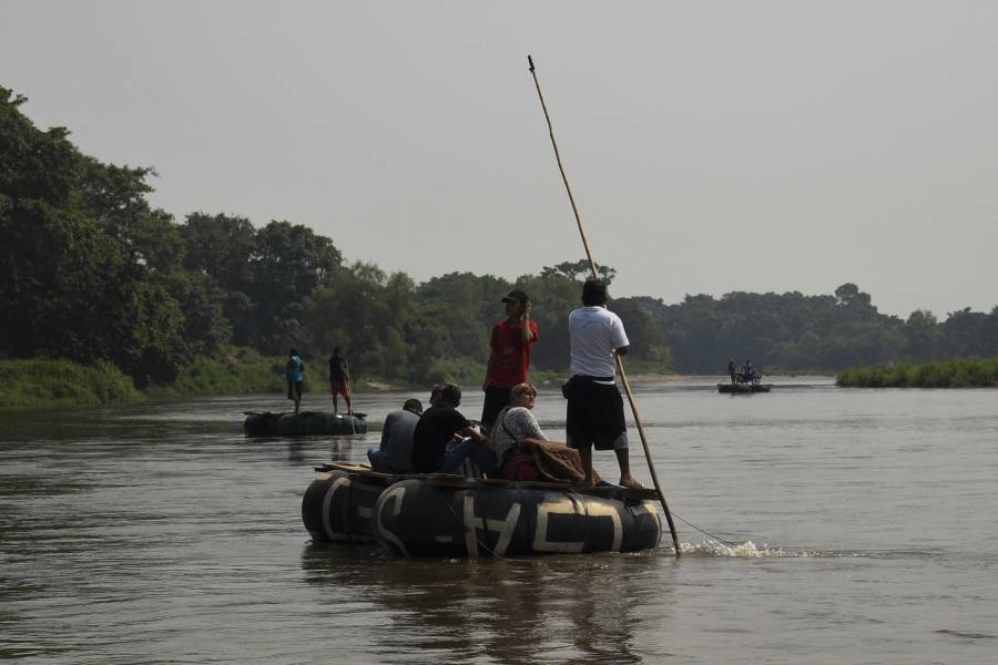 Zozobra de balsa deja dos fallecidas y siete desaparecidos en el R&iacute;o Suchiate