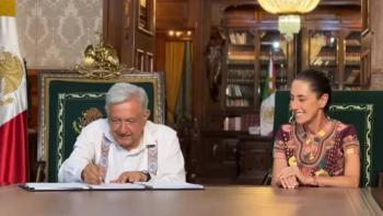 L&oacute;pez Obrador firma decreto para la reforma constitucional del Poder Judicial