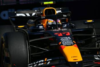 VIDEO: Checo P&eacute;rez pierde el podio en GP Azerbaiy&aacute;n por choque con Sainz