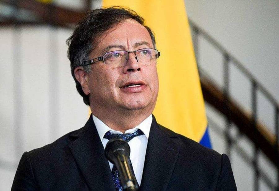 Petro defiende su gesti&oacute;n y critica a la oposici&oacute;n en discurso pol&eacute;mico