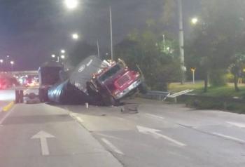 Congesti&oacute;n en Bogot&aacute; por accidente de cami&oacute;n en la autopista norte