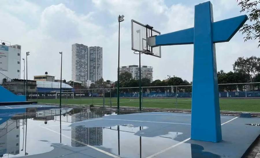 Suspensión de clases en la Universidad Rosario Castellanos tras intensas lluvias en Coyoacán