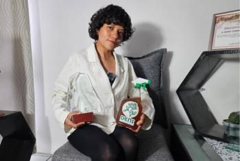 Temoayense crea insecticida basado en conocimiento otom&iacute; sobre plantas originarias