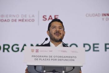 Benefician a m&aacute;s de 4 mil personas con el programa de otorgamiento de plaza por defunci&oacute;n