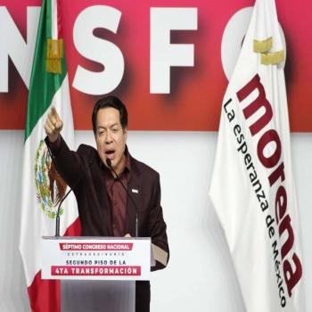 Mario Delgado se despide como presidente nacional de Morena