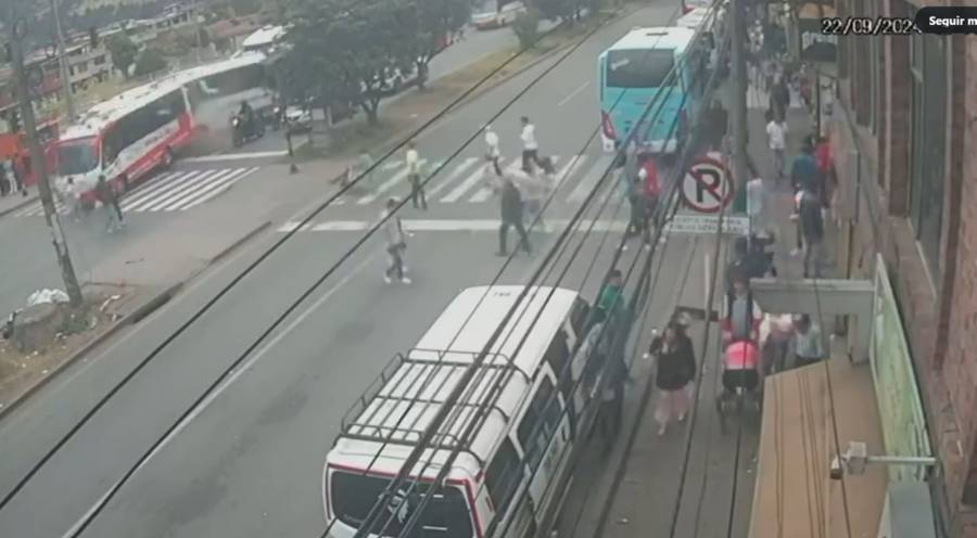 Accidente en Facatativá deja dos muertos y varios heridos por posible falla mecánica