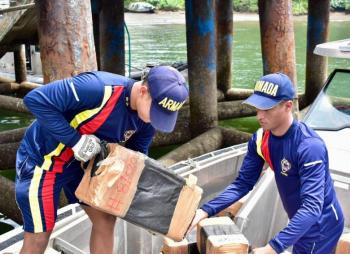 Colombia incauta 10,3 toneladas de coca&iacute;na en el Caribe y Cartagena, mientras crecen los cultivos il&iacute;citos
