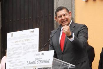 Armenta dictar&aacute; l&iacute;nea en designaci&oacute;n del pr&oacute;ximo dirigente de Morena en Puebla