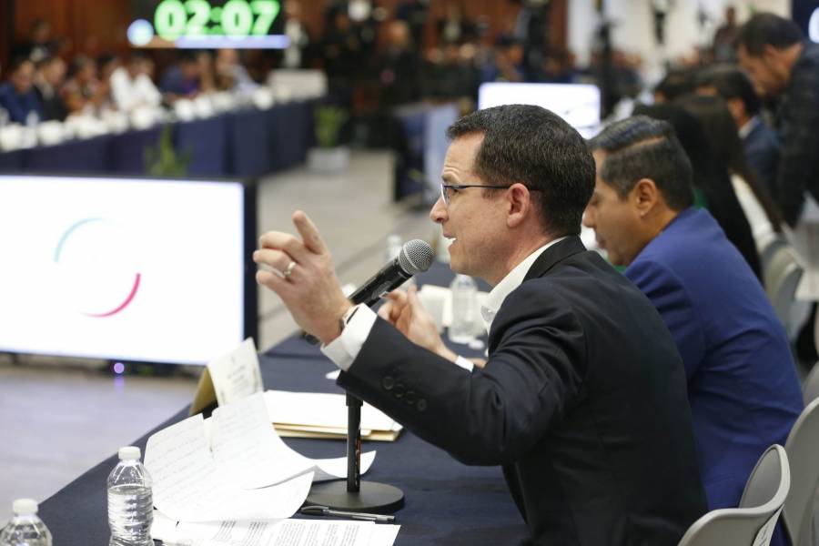 Aprueban reforma a la Guardia Nacional en comisiones, con error involuntario de Ricardo Anaya