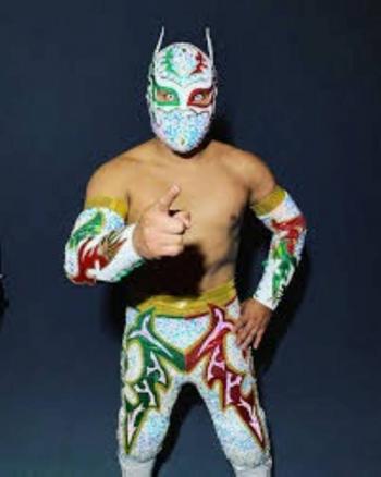 Luchadora Keyra denuncia la desaparici&oacute;n de su hijo tras ser retirado del hospital por su expareja, Myzteziz Jr.