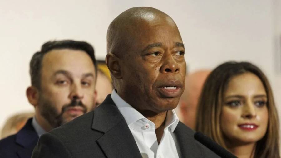 Alcalde de Nueva York, Eric Adams, acusado de soborno y fraude por la Fiscalía Federal