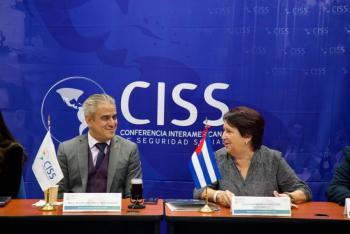 CISS promueve di&aacute;logo sobre buenas pr&aacute;cticas de seguridad social en maternidad y responsabilidad familiar