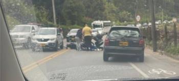 Accidente de tr&aacute;nsito en la v&iacute;a Rionegro-La Ceja deja una persona herida