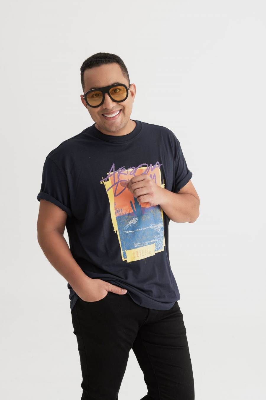 Felipe Pel&aacute;ez arranca gira por Australia y estrena “Inalcanzable”