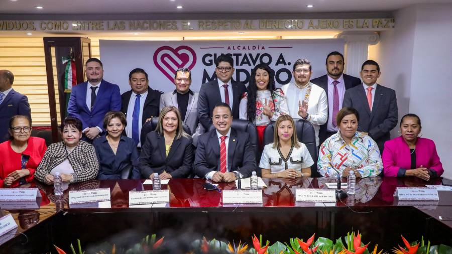 Janecarlo Lozano toma protesta como alcalde en Gustavo A. Madero y anuncia ambicioso plan de gobierno