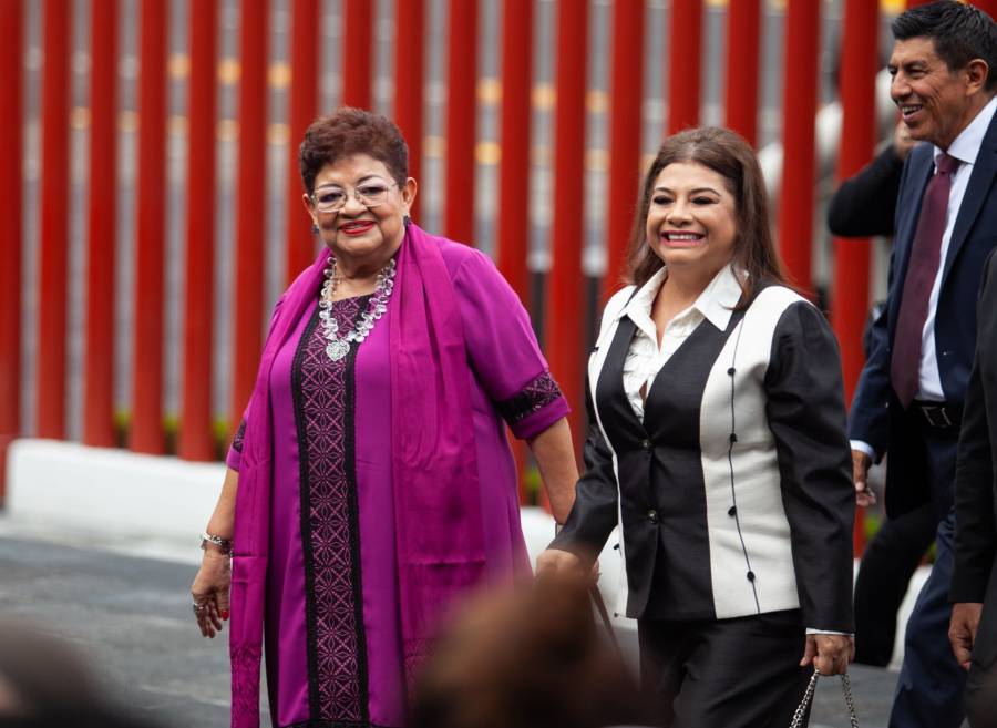 Clara Brugada se prepara para tomar protesta como Jefa de Gobierno de la CDMX