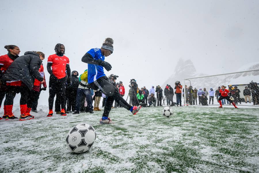 La venta de entradas para la Eurocopa 2025 arranca en los nevados Alpes