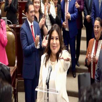 Lourdes Paz rinde protesta como alcaldesa de Iztacalco
