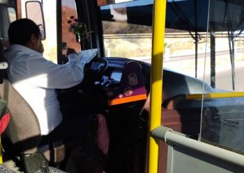 Conductor de bus en Sotransoda detiene el veh&iacute;culo para permitir que madre alimente a su beb&eacute;