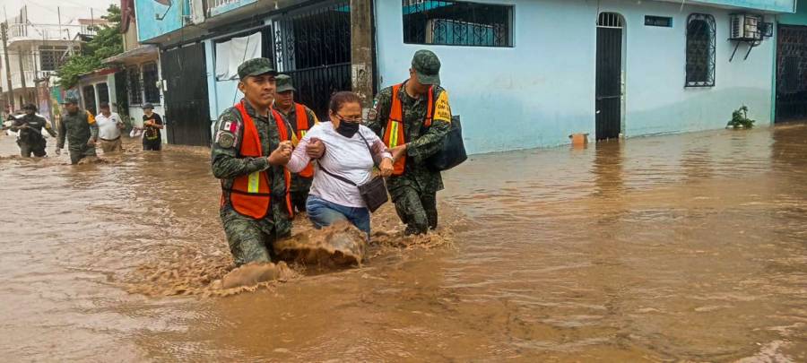 Sheinbaum ordena acciones inmediatas tras Huracán John en Guerrero y Michoacán