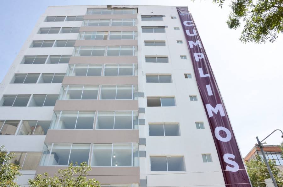 Entrega Mart&iacute; Batres Multifamiliar “Cozumel 52” en la alcald&iacute;a Cuauht&eacute;moc