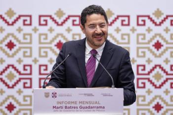 “En muy poco tiempo hicimos muchas cosas”: Mart&iacute; Batres al presentar &uacute;ltimo informe de actividades
