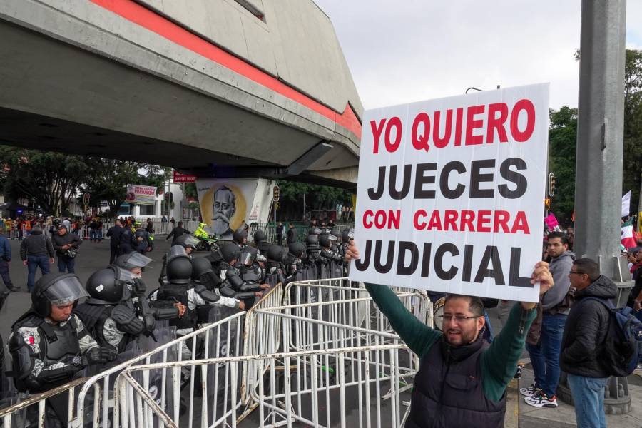 Juez suspende aplicación de la reforma al Poder Judicial en los 32 estados del país