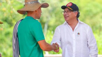 Reforma Agraria no se puede detener, dijo Petro en acto de entrega de tierras en C&oacute;rdoba y Magdalena