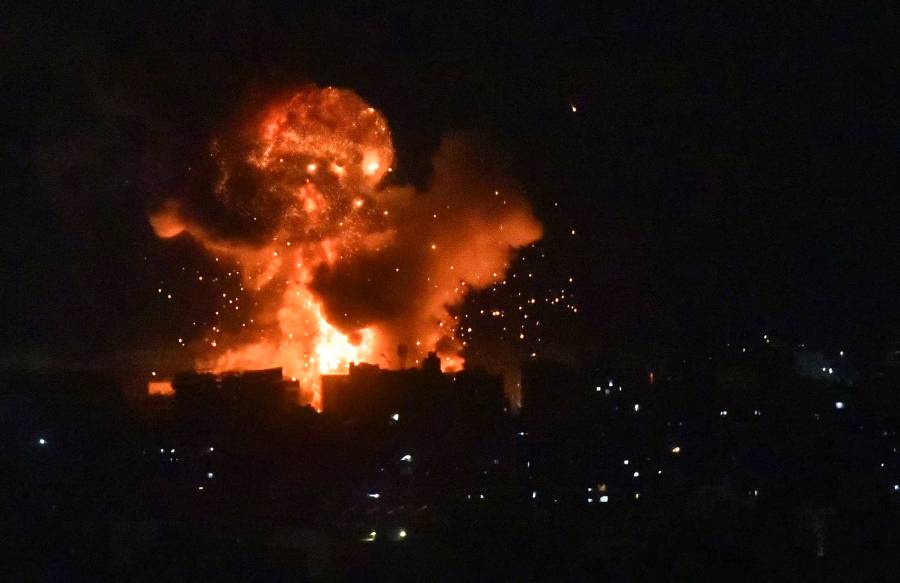 Israel en alerta máxima antes del aniversario del 7 de octubre promete respuesta al ataque de Irán
