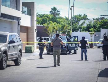 SSP de Sinaloa detiene a una persona y recupera veh&iacute;culos tras enfrentamientos