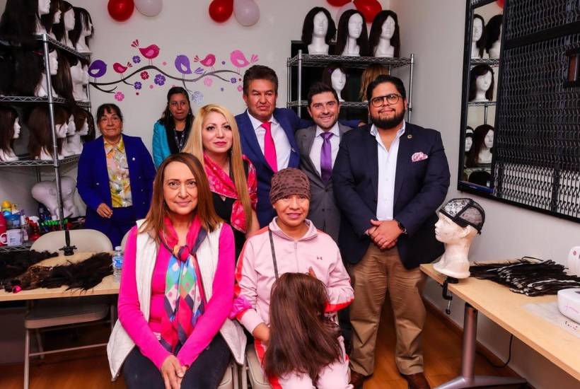 Fabricará Voluntariado del ISEM una peluca oncológica diaria con maquinaria donada